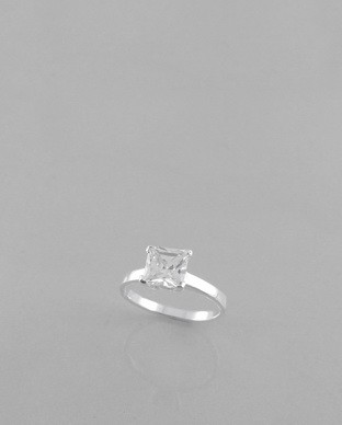 Bague Cz carré